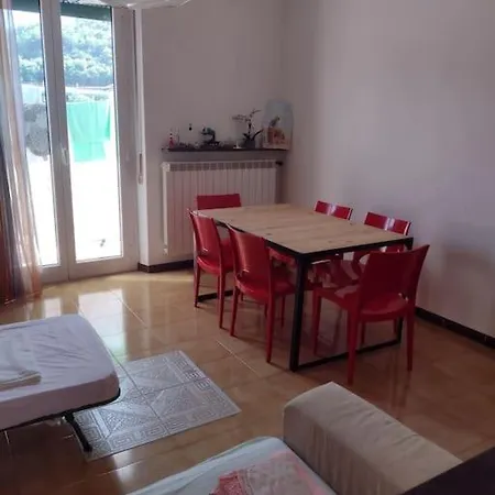 Apartment Bed'n Fast... Always Ready. Altare